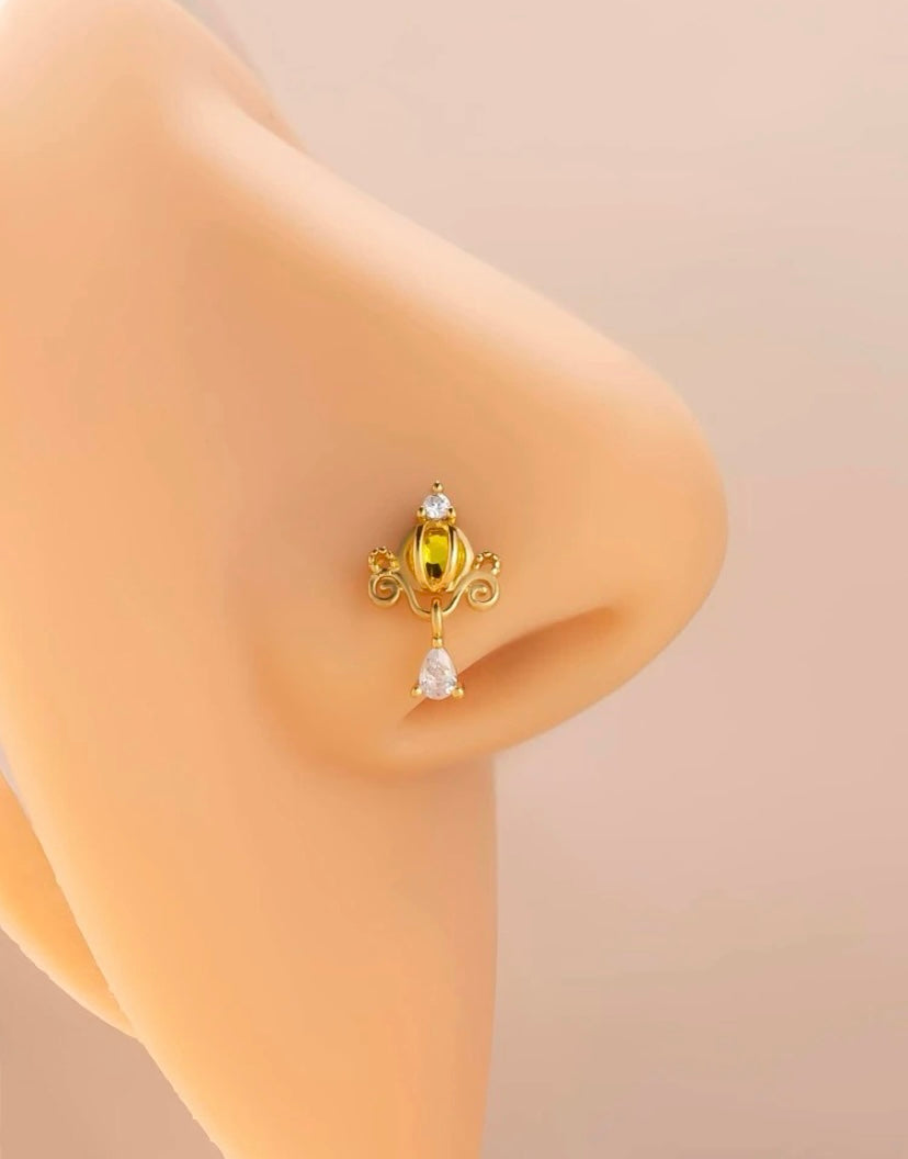 Gold royal nose stud