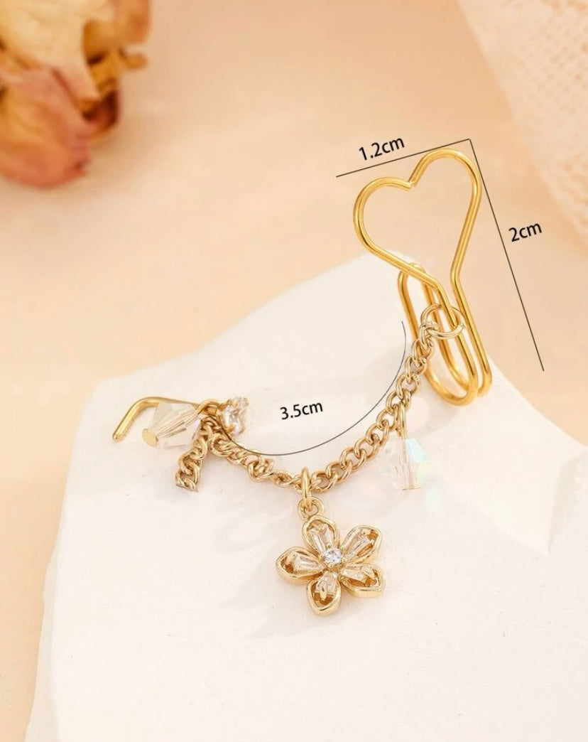 Gold flower chain-linked nose stud/ cuff set