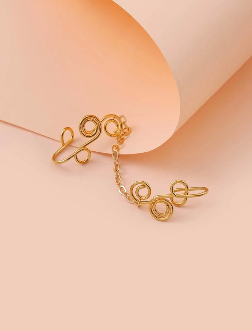Gold chain-linked double nose cuff set